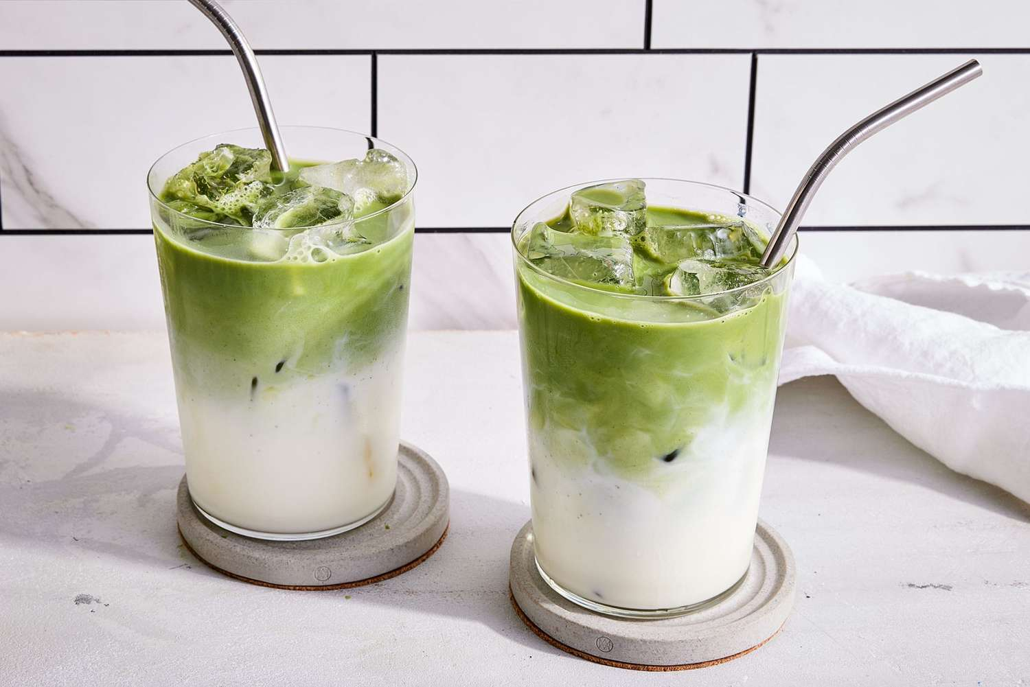 Plain Matcha - Traditional Japanese matcha tea prepared with ceremonial-grade matcha powder, delivering an authentic and earthy flavor profile.